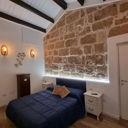 Nest Nel Cuore Del Centro Storico Di Apartment Alghero