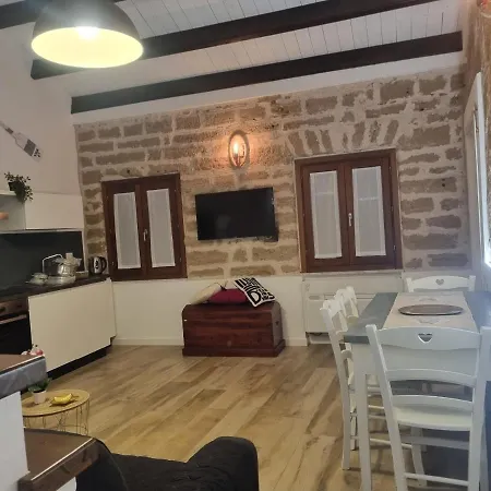 Apartamento Nest Nel Cuore Del Centro Storico Di