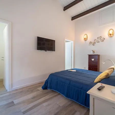 Nest Nel Cuore Del Centro Storico Di Apartament